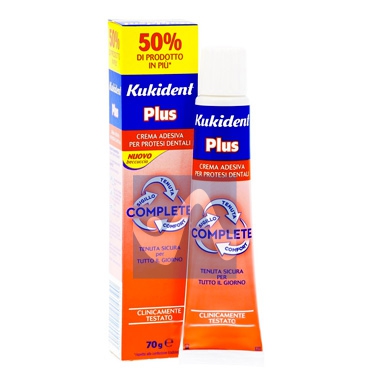Kukident Linea Protesi Dentali Plus Complete Crema Adesiva Protettiva 70 g